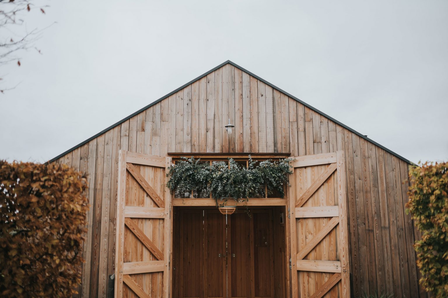 Matt-Fox-Photography,-Rosy-Lea-florist-Winter-Wedding-Ceremony-at-The-Grange Matt-Fox-Photography,-Rosy-Lea-florist-Winter-Wedding-Ceremony-at-The-Grange