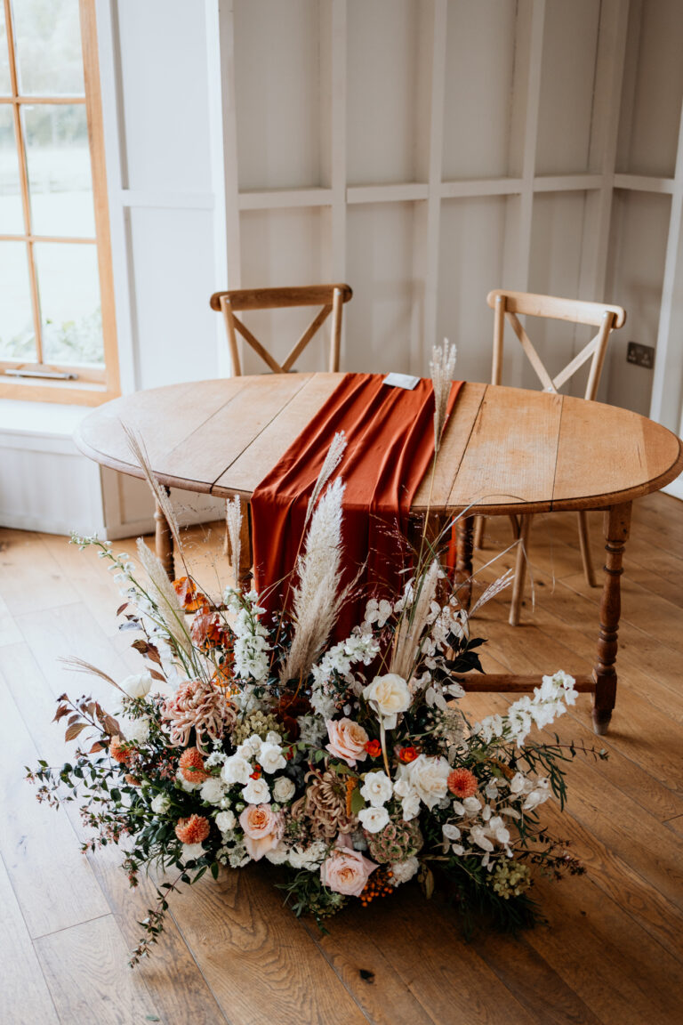 Exclusive-Use-Cotswold-Wedding-Venue-Hyde-house-18 Exclusive-Use-Cotswold-Wedding-Venue-Hyde-house-18