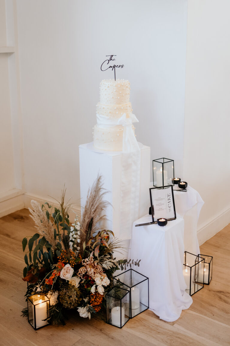 Exclusive-Use-Cotswold-Wedding-Venue-Hyde-house-24 Exclusive-Use-Cotswold-Wedding-Venue-Hyde-house-24